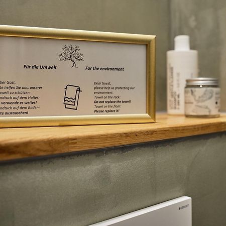 Hotel Am Chlodwigplatz Koln Bagian luar foto
