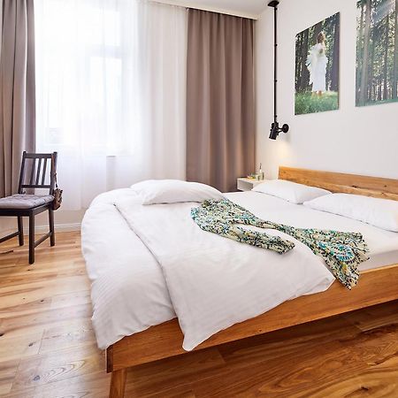 Hotel Am Chlodwigplatz Koln Bagian luar foto
